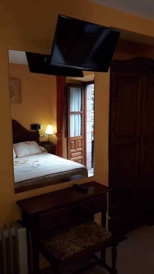 Meson El Pucheru Hotel Barcenaciones Eksteriør billede
